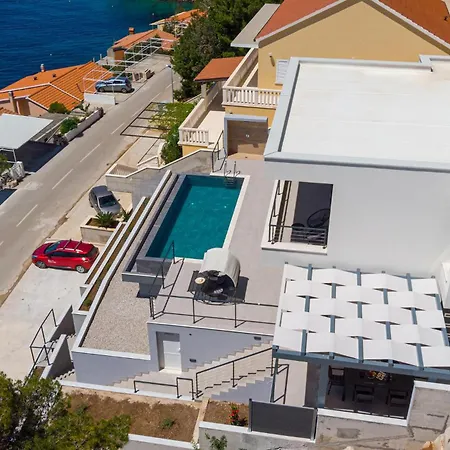 Дом отдыха Cozy In With House Sea View Blato (Korcula)