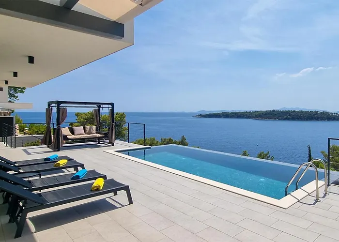 Cozy In With House Sea View בית נופש