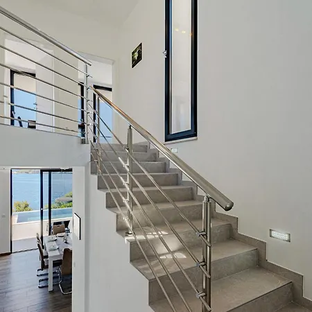 Cozy In With House Sea View *