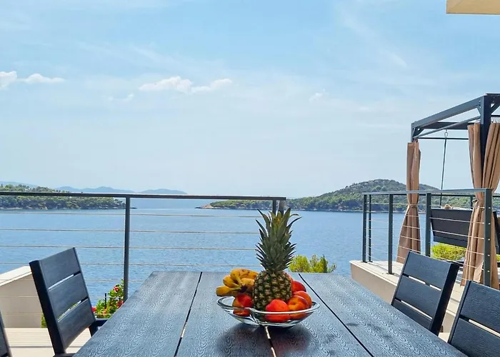 Tatil Evi Cozy In With House Sea View Blato (Korcula)