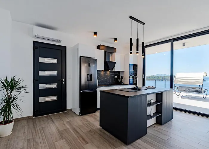 Cozy In With House Sea View Feriehus Blato (Korcula)